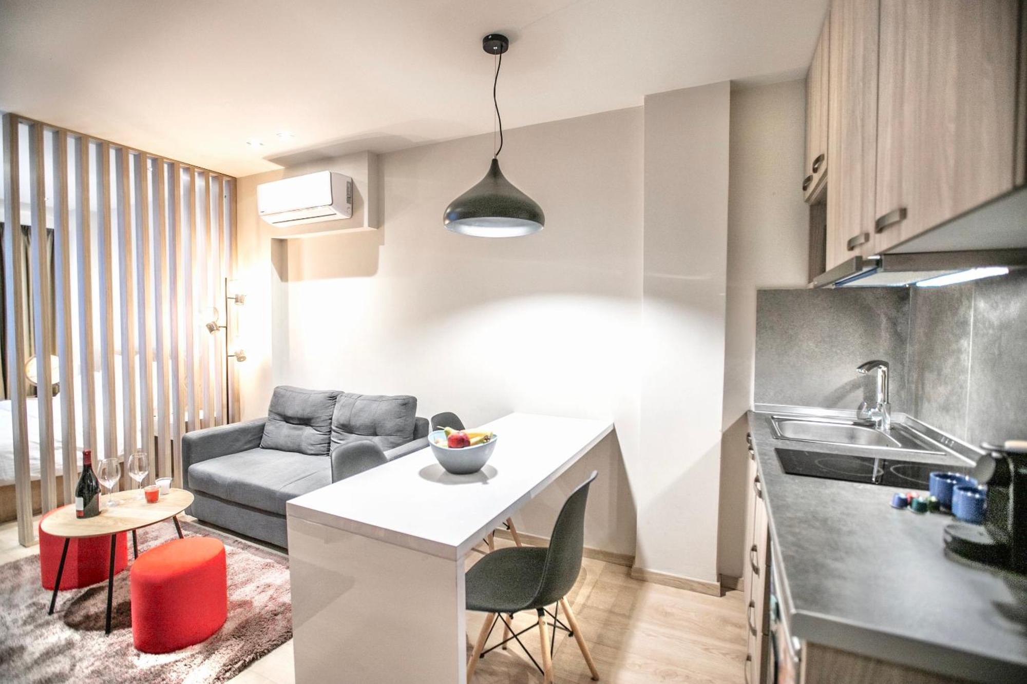 #Aura Studios & Suites V9-10 เทสซาโลนิกิ ภายนอก รูปภาพ